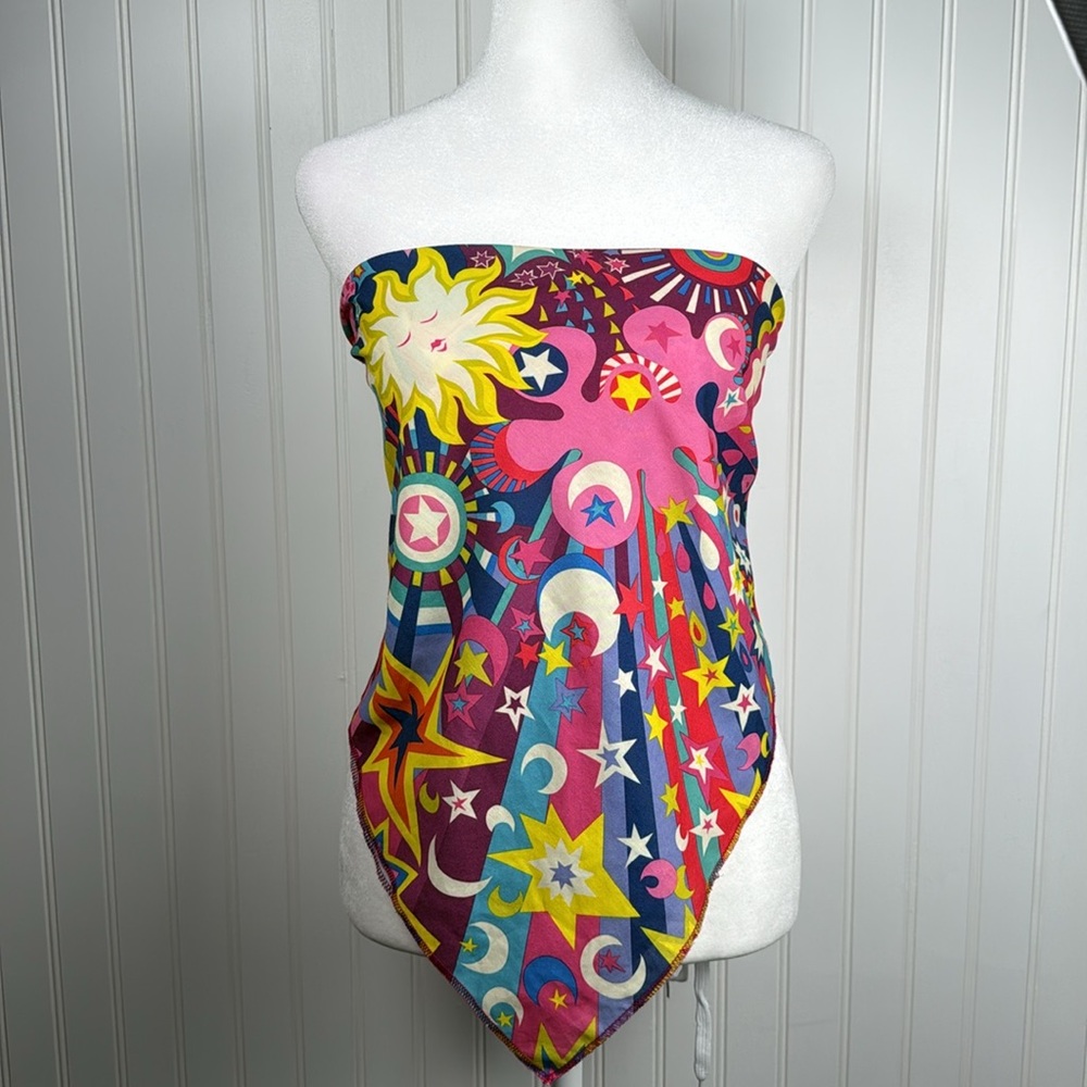 NWOT Colorful Psychedelic knot wrap